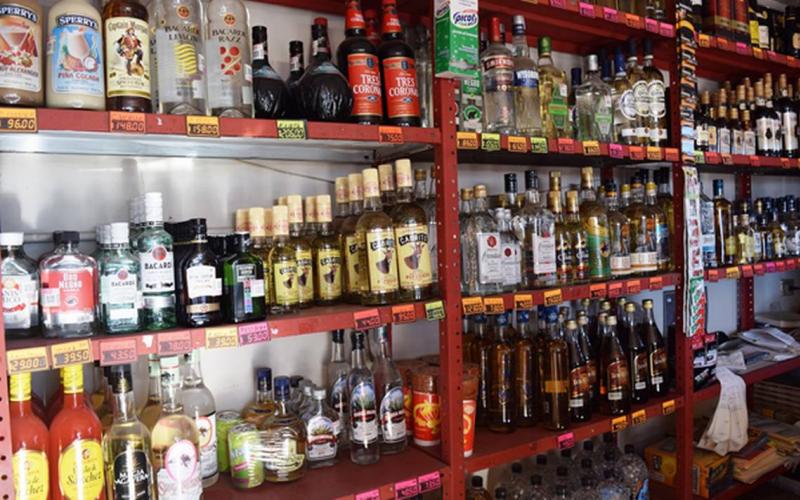 Luz verde para vender bebidas alcohólicas los domingos en Xalapa