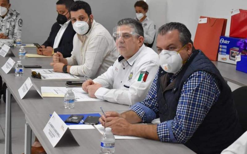 Titular de la SSP Coatzacoalcos se reúne con integrantes del sector empresarial