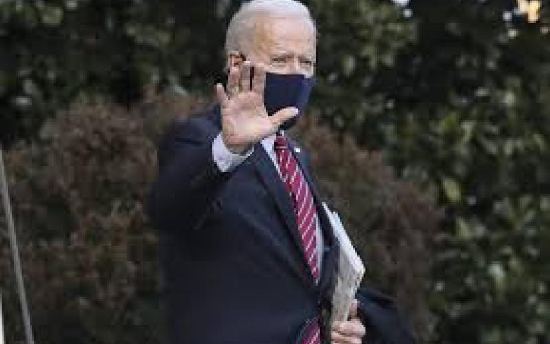 En la entrevista, Biden se refiere al “comportamiento errático” de su predecesor, “no relacionado con la insurrección”, en referencia al asalto al Capitolio del pasado 6 de enero