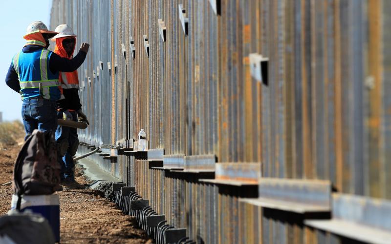  Finaliza Joe Biden la emergencia decretada por Trump para financiar muro con México