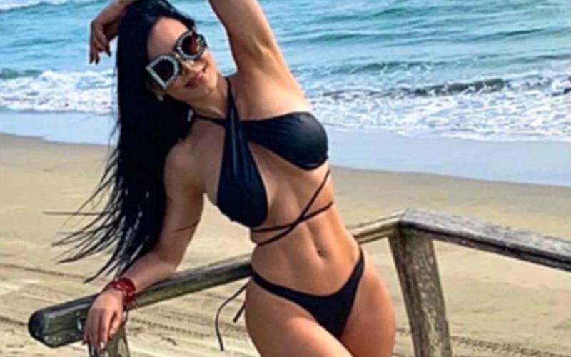  Maribel Guardia sorprende a fans con foto, igual de atractiva que a sus 19 años