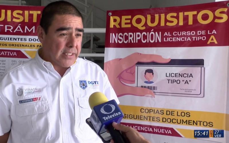 Incrementan costos de licencias para conducir en Veracruz