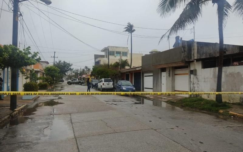 El operativo fue encabezado por agentes ministeriales y de la UECS en la colonia Playa Sol, la mañana de este sábado