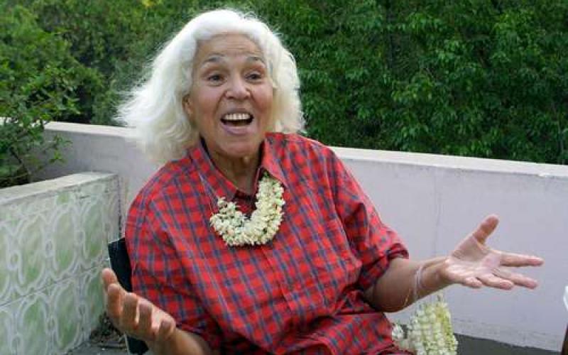 El Saadawi alcanzó notoriedad con su libro Mujeres y sexo, publicado en 1972, en el que denunció la mutilación genital femenina