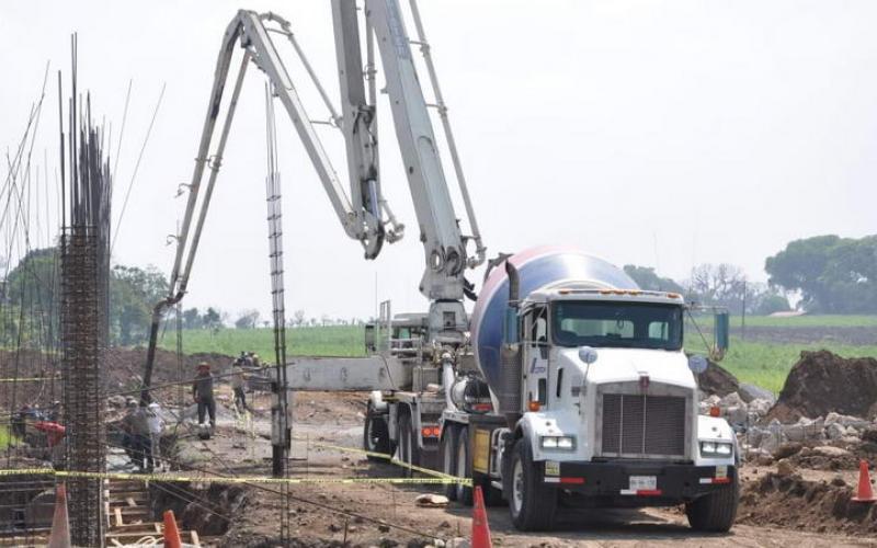 Sin interrupciones, avanza construcción del Conalep en Córdoba