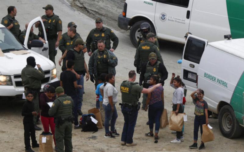 Estados Unidos rebajara la detención de familias de inmigrantes