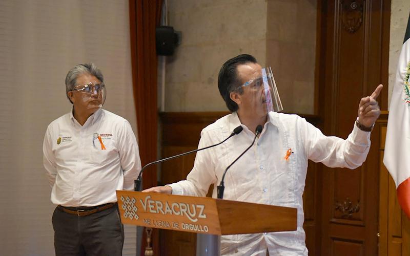 En una conferencia de prensa negó que el objetivo de la reforma sea coartar la libertad de expresión o usarla para reprimir manifestaciones y opositores