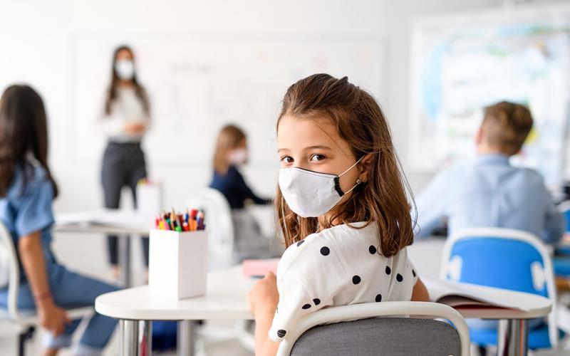 Los niños vuelven a clases en Inglaterra