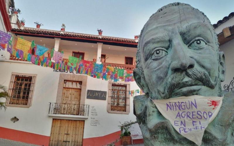  No cesan las protestas contra Félix Salgado, se llena Taxco de pintas