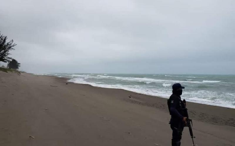 Playas se mantuvieron cerradas *Se detuvieron sujetos con billetes falsos.