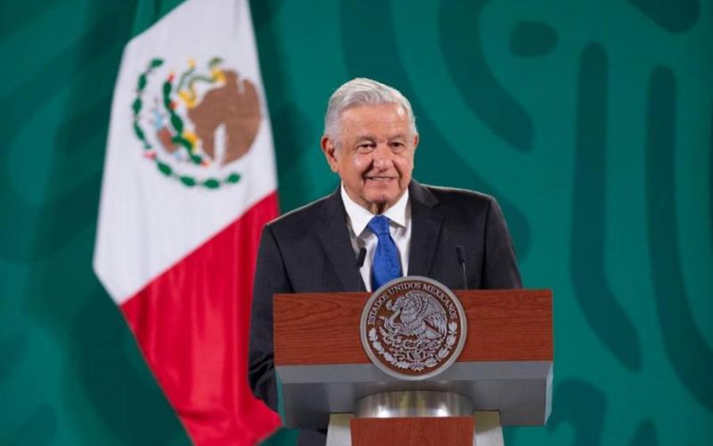 AMLO campaña de telefónicas contra padrón de usuarios