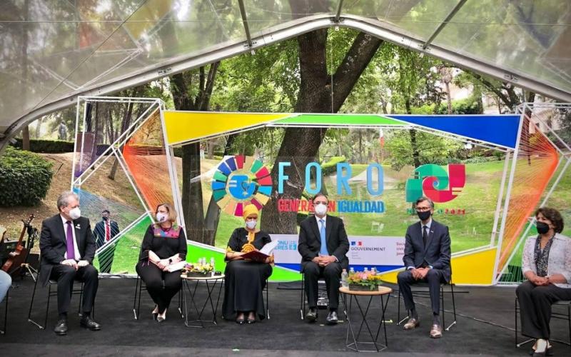 El canciller Marcelo Ebrard participó en la clausura del encuentro global Foro generación igualdad, que se realizó ayer en el Centro Cultural Los Pinos