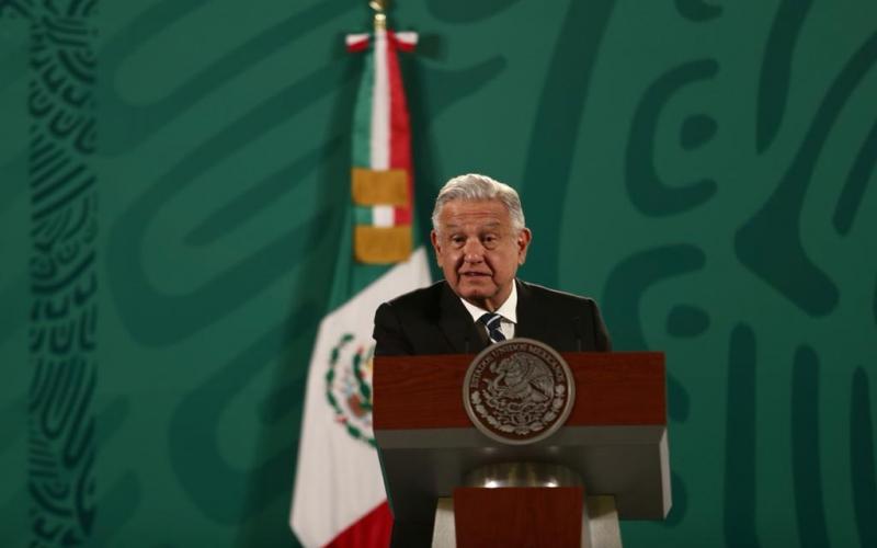 El presidente Andrés Manuel López Obrador durante su conferencia matutina desde Palacio Nacional en la Ciudad de México, el 9 de abril de 2021