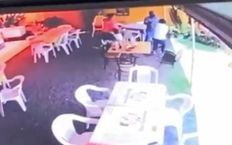  Niño de 5 años muere tras un asalto a restaurante de Temixco, Morelos