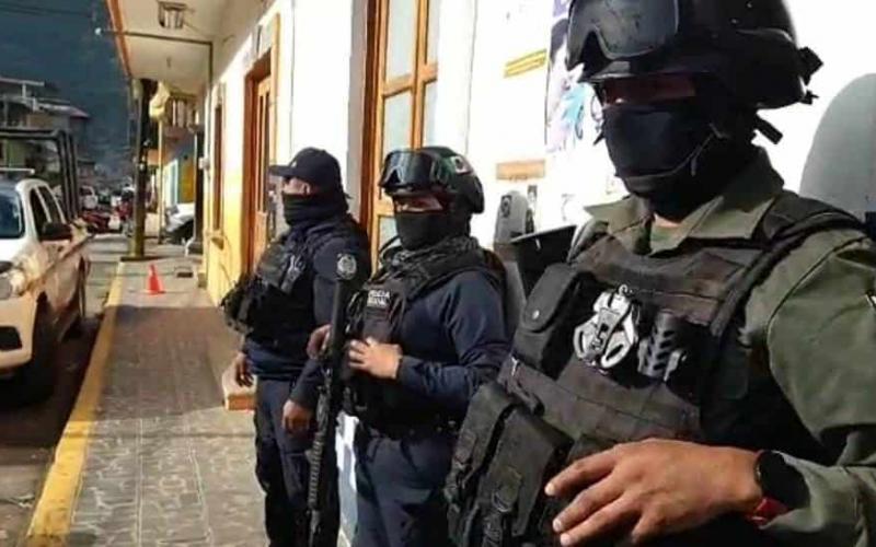 Desarman a policía municipal de Zongolica, Veracruz