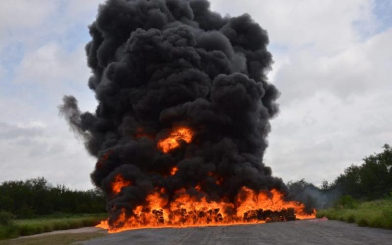 Incinera FGR narcóticos en delegación de Veracruz