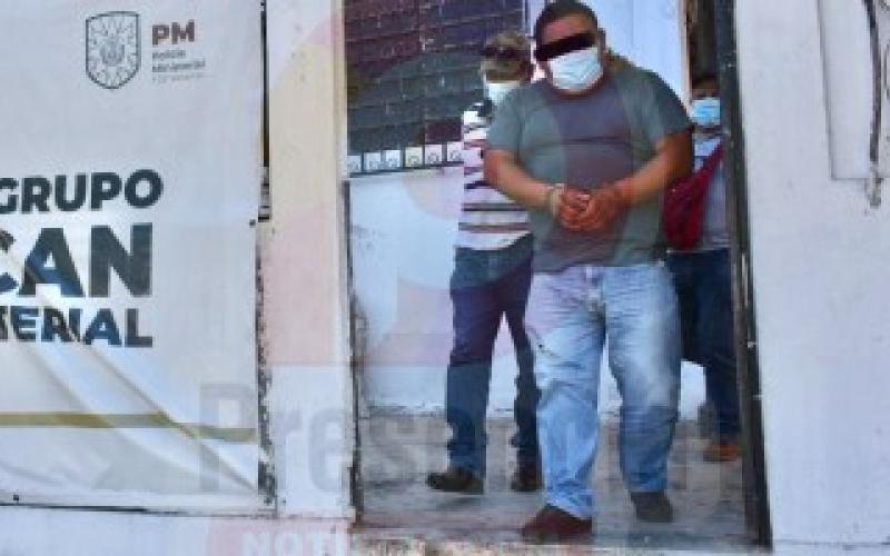 Detienen a maestro por abuso de estudiante en Veracruz