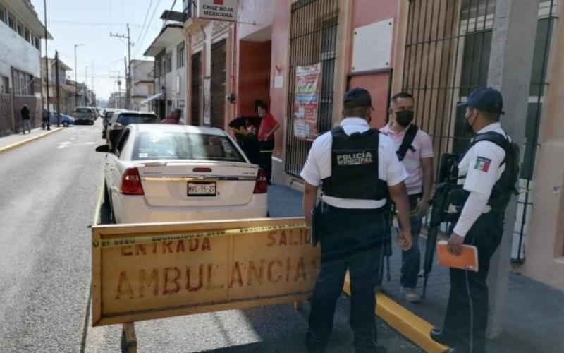 Mujer muere en una patrulla que la trasladaba a un hospital en Orizaba