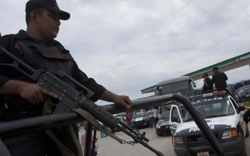 Se fuga reo durante traslado a cereso: Veracruz