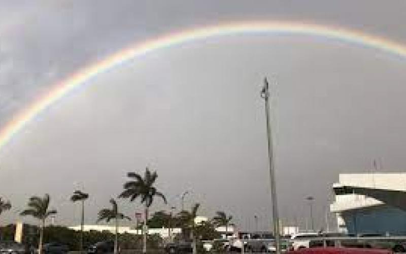 Sorprende brillante arcoíris este lunes en Veracruz