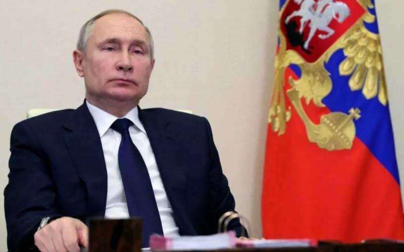 Amenaza Putin a enemigos con un 'ataque imprevisible'