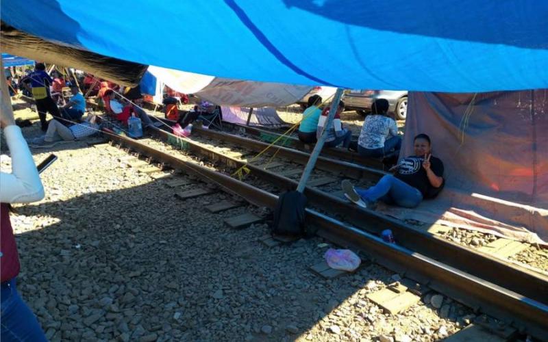 Concamin pide terminar con bloqueos de vías de tren en Michoacán