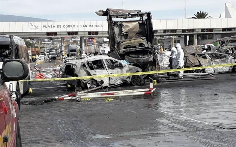 Se registra fuerte accidente en la autopista México-Puebla; Al menos 19 personas fallecieron