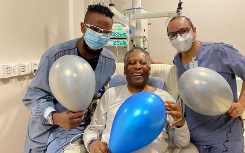 Hospitalizan a Pelé para continuar tratamiento de quimioterapia