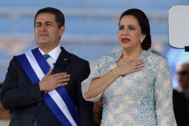 El presidente de Honduras y su esposa dan positivo a COVID-19