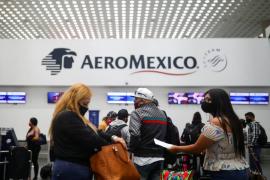 Aerolíneas reacomodan operaciones por crisis