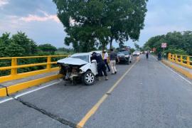 Brutal accidente que enfrentaron fiscales, en una diligencia en la carretera Espinal-Coyutla