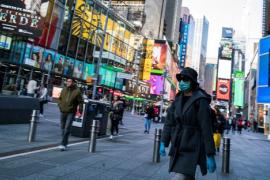 Son sancionados más de 100 bares en Nueva York por no aplicar medidas por pandemia