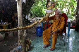 Nguyen Van Chien tiene 92 años y cree que si se corta el cabello morirá