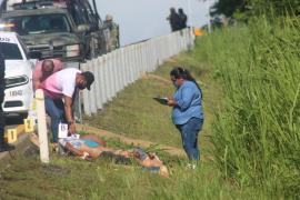 Encuentran 6 cuerpos con tiro de gracia entre los límites de Veracruz y Tabasco 