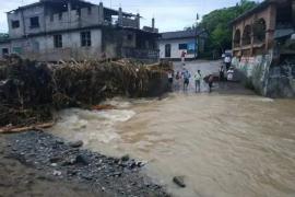  Tres fallecidos en Veracruz tras desborde de arroyos y ríos