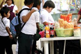 Comidas chatarras y refrescos, ventas prohibidas a niñas y niños en Oaxaca