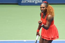 Serena Williams sufre pero avanza a semifinales del Abierto de EU