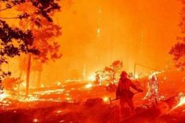 Los incendios siguen afectando a California y Oregon; decenas de personas siguen desaparecidas