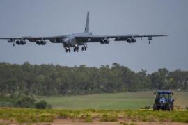 Fuerza armada de Estados Unidos voló tres pesados bombarderos B-1 sobre mar de Siberia