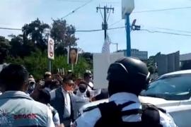 Exigen justicia familiares de desaparecidos al secretario del gobierno de Veracruz