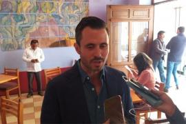 Denuncian regidores al alcalde de Medellin de Bravo, Hipólito Deschamps Espino Barro