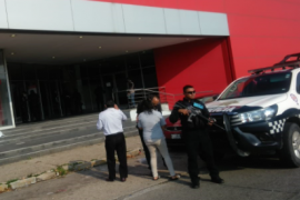 Hombres armados asaltaron a varios cuentahabientes en banco Santander de Coatzacoalcos