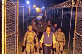 Trasladan a reos del penal de Acayucan a distintos centros penitenciarios