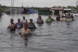 Ya suman 90 mil personas afectadas en Tabasco por las fuertes lluvias