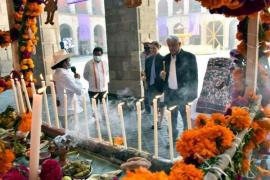 Palacio Nacional dedica ofrenda de Día de Muertos a víctimas COVID19