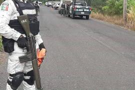 Conductor de taxi secuestrado es rescatado en Coatepec, hay cuatro detenidos