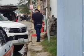 Asesinan a masculino al interior de tienda de abarrotes en Coatzacoalcos