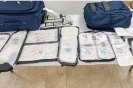 Detienen a dos colombianos con 35 paquetes de cocaína en Cancún