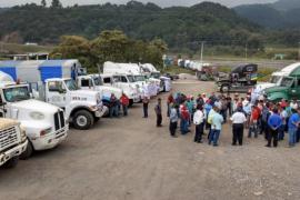 Integrantes de Organizaciones de Transportistas (Amotac) realizan marcha pacifica