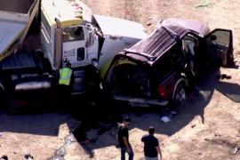 Camioneta que chocó en California entró a EU por hueco en muro